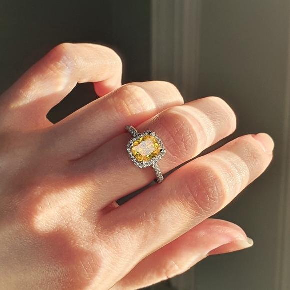 Charm Square Cut Diamond Amber Ring - Picture 3 of 3